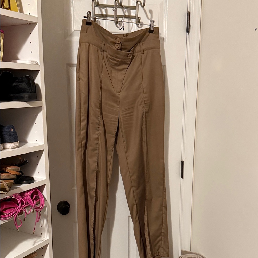 Men's Tan Pants